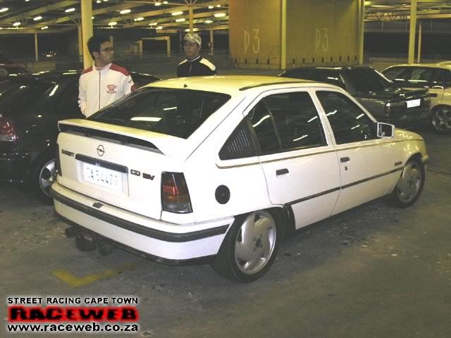Re Loads of Superboss South African tuned Astra GTE 16v pics here