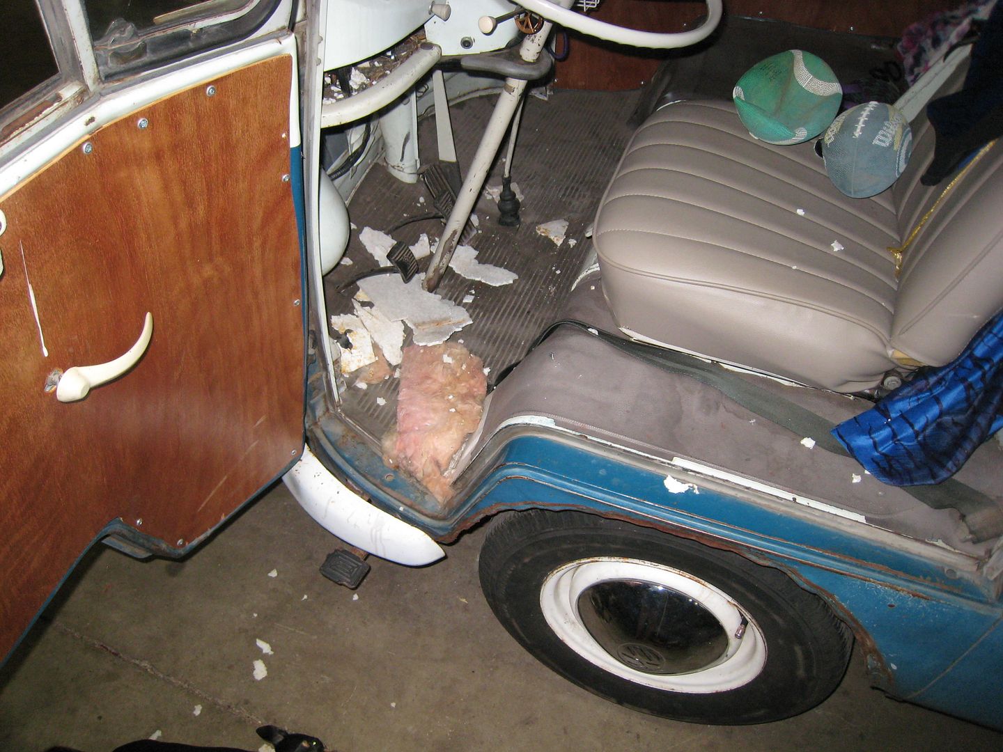 Image may have been reduced in size. Click image to view fullscreen.