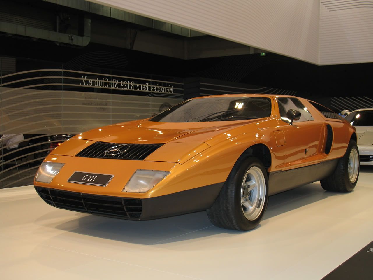 Mercedes-Benz-C111-1969-02.jpg