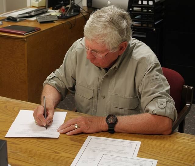 Bob Scott Files for Mayor