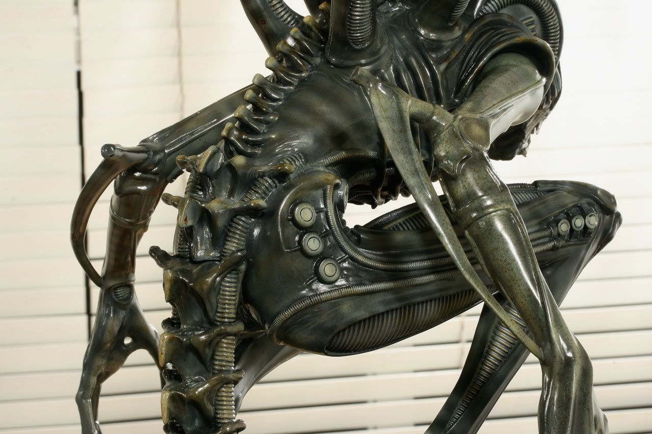 Alien Warrior Maquette