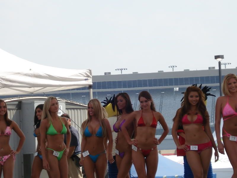 Mature crossdresser glory hole Charlize theron pantyhose movie