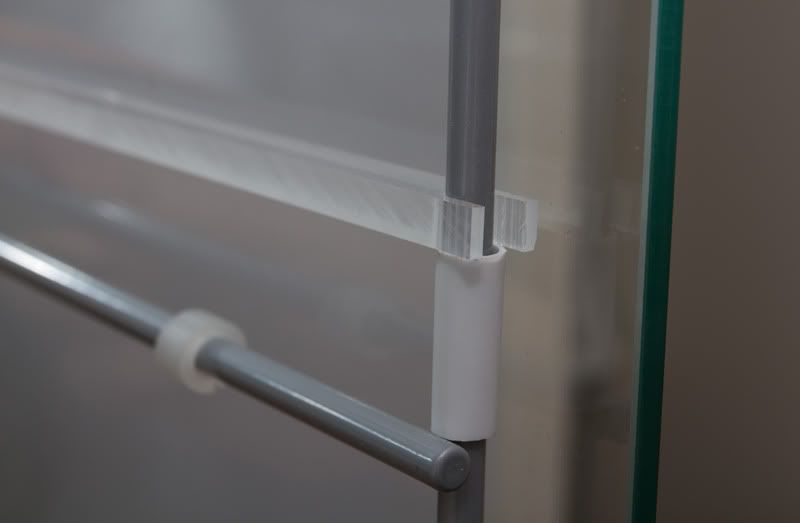 How to raise the glass shelf in IKEA Detolf glass