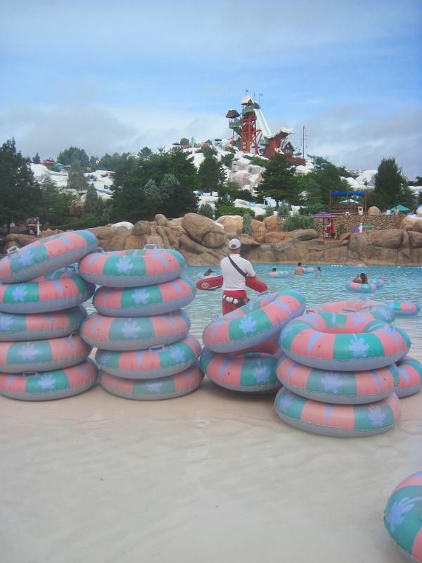 2011DisneyWaterPark001.jpg