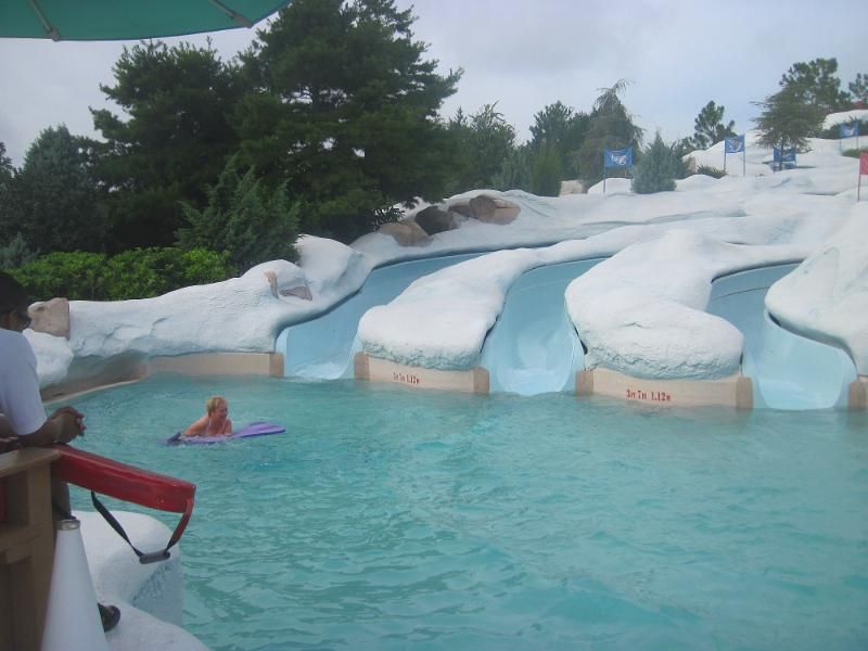 2011DisneyWaterPark004.jpg