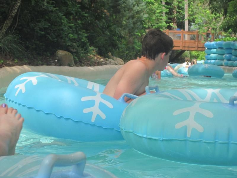 2011DisneyWaterPark016.jpg