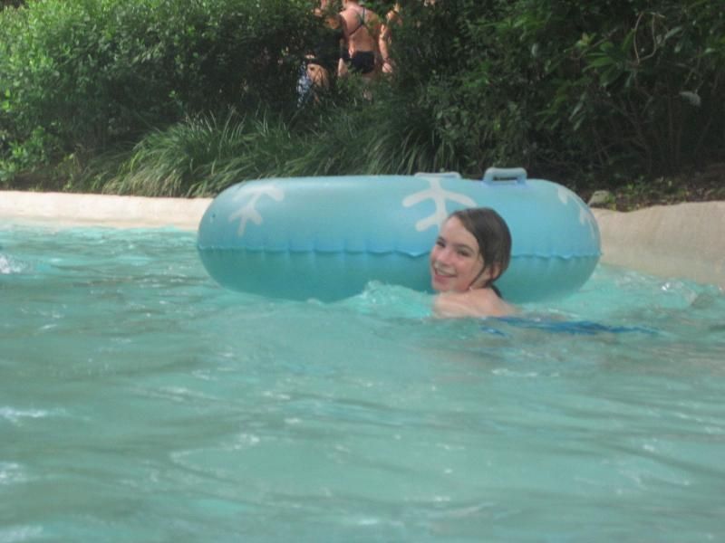 2011DisneyWaterPark024.jpg