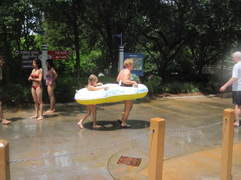 2011DisneyWaterPark051.jpg