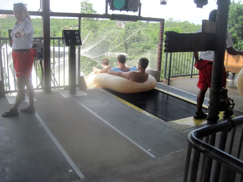 2011DisneyWaterPark062.jpg