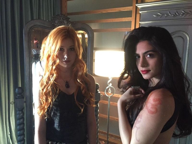 Clary and Isabel photo shadowhunters Clary and Isabel_1.jpg
