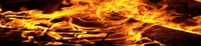 IMAGE: http://i106.photobucket.com/albums/m269/drkrvnchld/fire.jpg