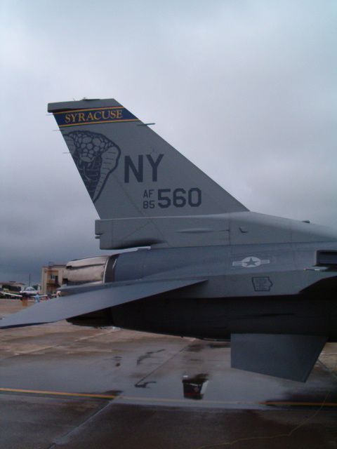 F-16_zps6f37d844.jpg