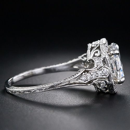 Sparkly eye candy found at thefacetlounge.com!