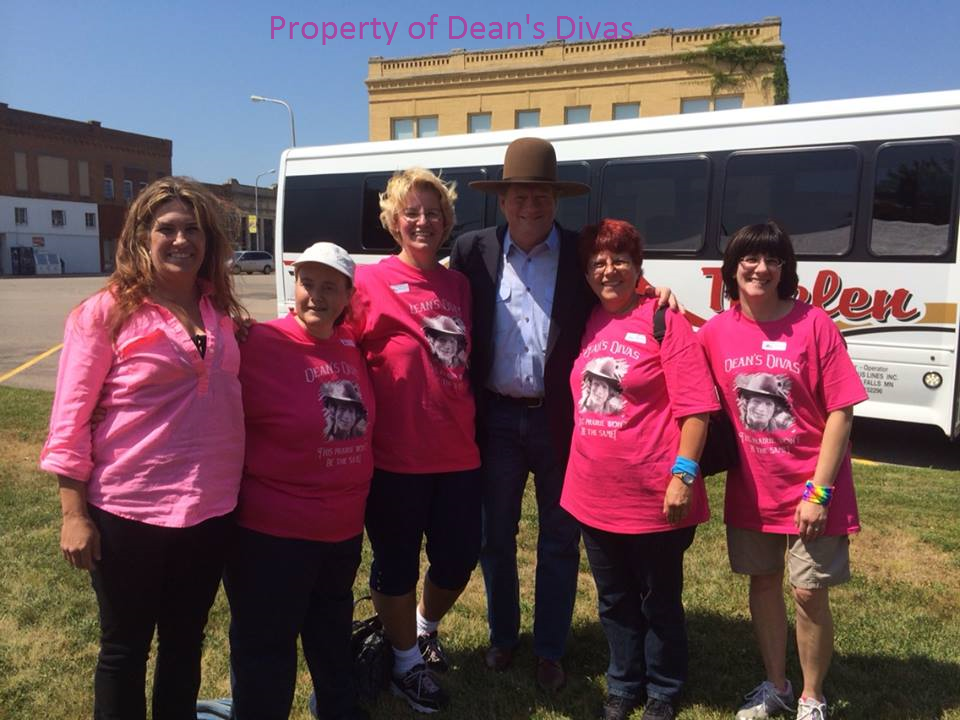 photo DeansDivas.png
