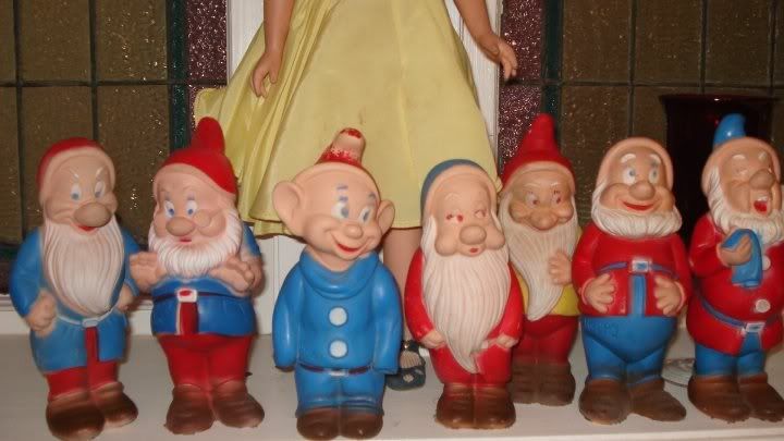 disney snow white and the seven dwarfs dolls