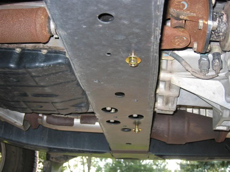 Transfer case skid plate install for Non Offroad package Titan Nissan