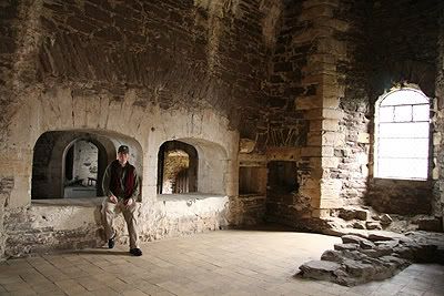 Mark Bussler in Doune Castle